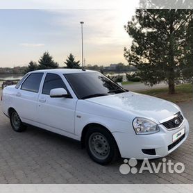 Продажа подержанных ВАЗ LADA Priora I Седан в Краснодарском крае