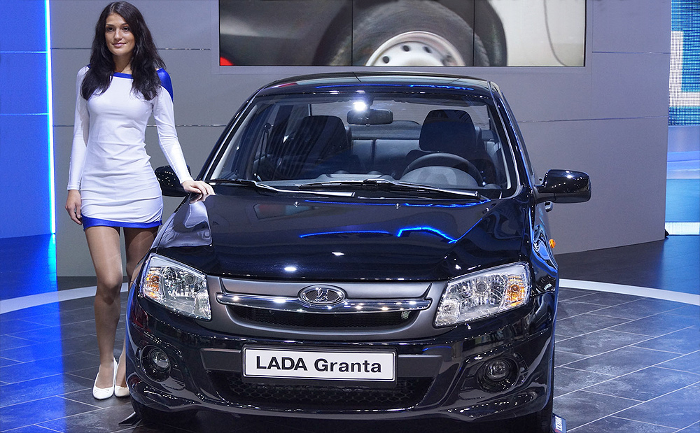 Toyota Corolla Х Е150, Ford Focus 3, Datsun on-DO, Renault Sandero 2, Ravon Nexia, Mazda 3 BK: выбираем машину – не старше 2 лет и дешевле 400 тысяч рублей