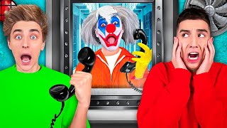 Влад А4 экстремальные прятки от страшного клоуна в парке развлечений