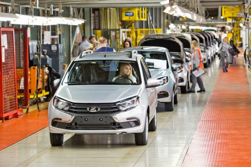 Vesta FL, 2 Lada Granta, 3 Largus 2021: Что ожидать в ближайшее время